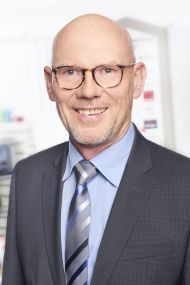 heinrich gruebener die6 - DIE6: Aufsichtsratsvorsitzender im Amt bestätigt
